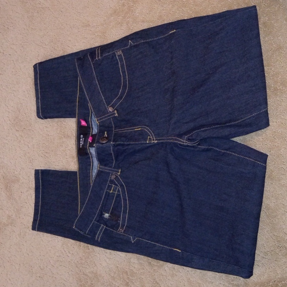 TORRID SKINNY SOPHIA JEGGINGS *NWT*